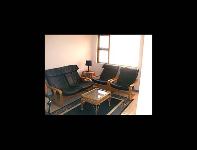 2 bed property to rent in WORCESTER CENTRAL